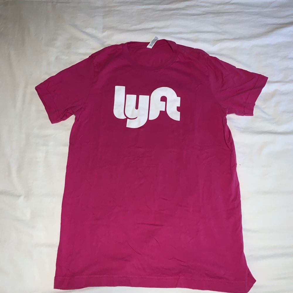 Vintage Lyft pink T-shirts